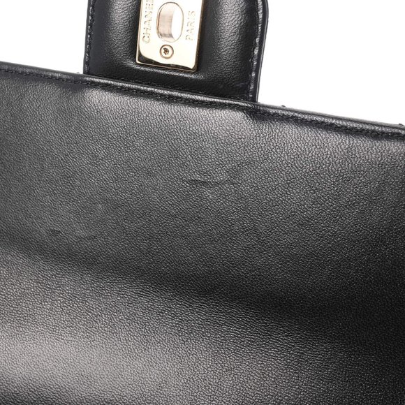 CHANEL Chanel Matelasse Heart Chain Shoulder Bag 20cm Black - Women's Lambskin - Picture 10 of 12